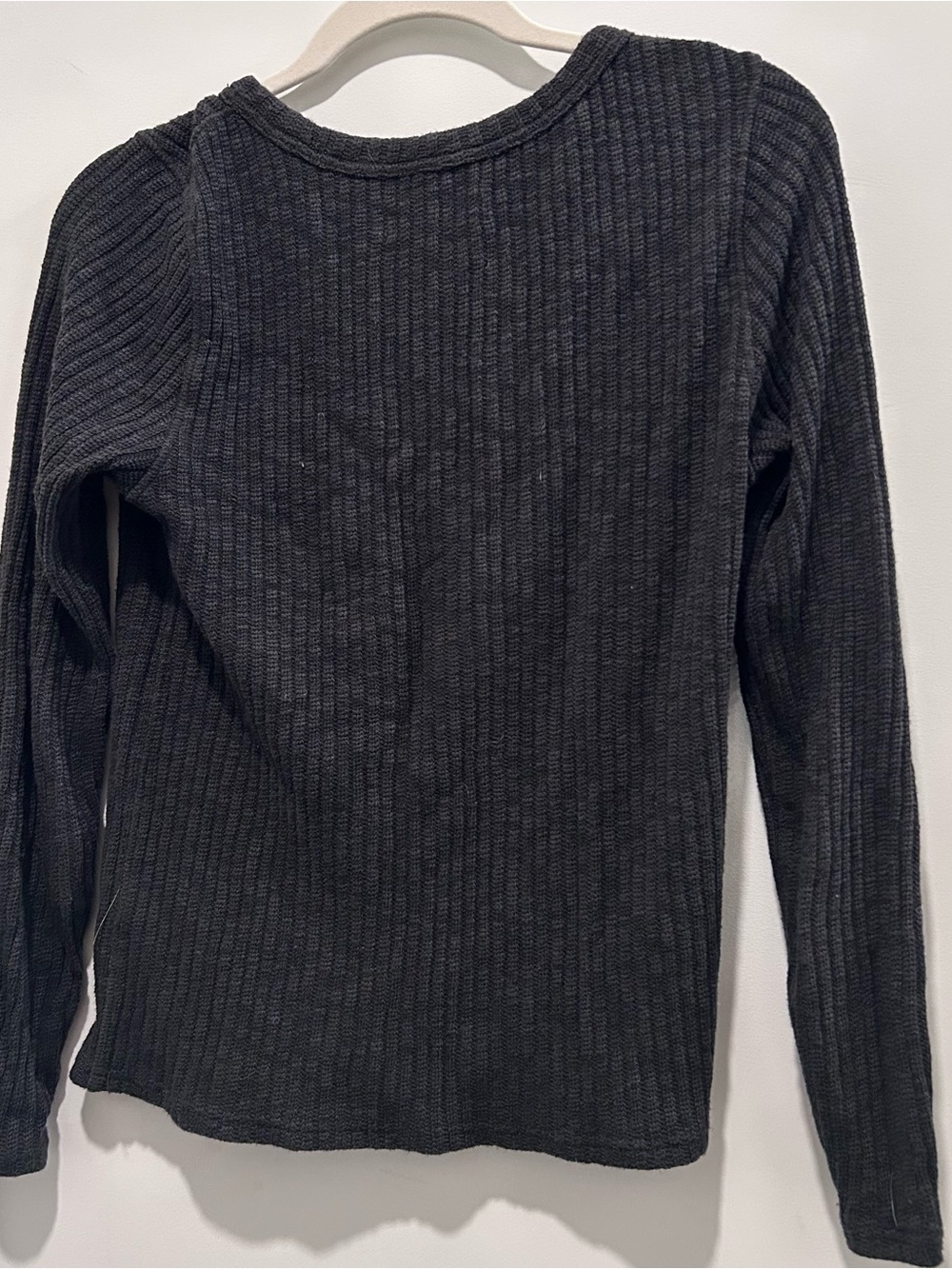 Everlane Rib Knit Crew - Picture 2 of 4